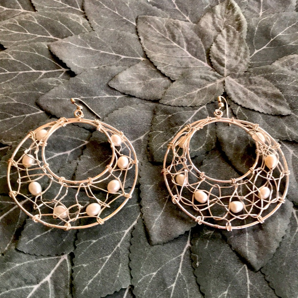 Gorgeous sterling silver and pearls hoops
